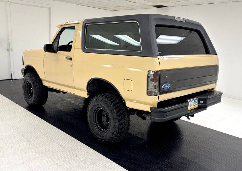 1992 Ford Bronco