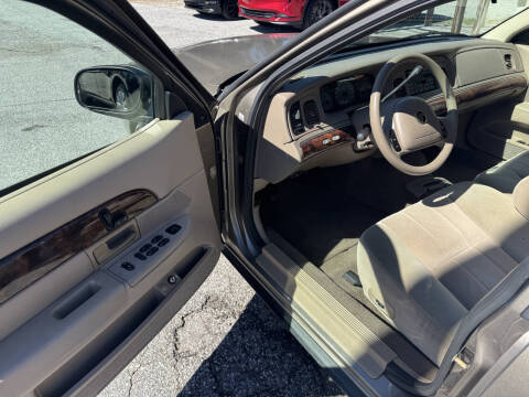 2004 Mercury Grand Marquis GS