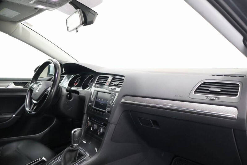 2017 Volkswagen Golf Alltrack