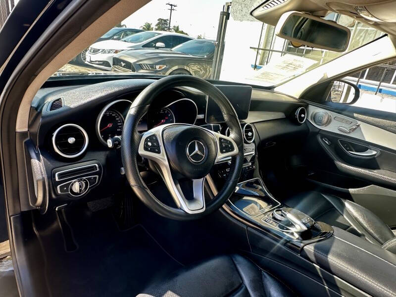 2016 Mercedes-Benz C-Class