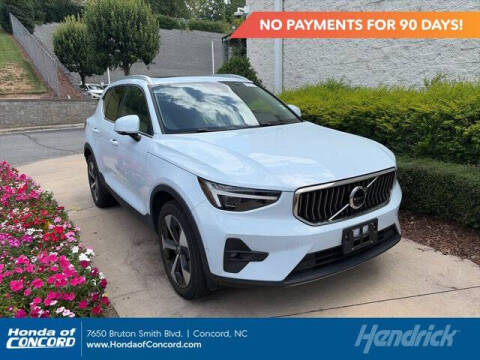2024 Volvo XC40