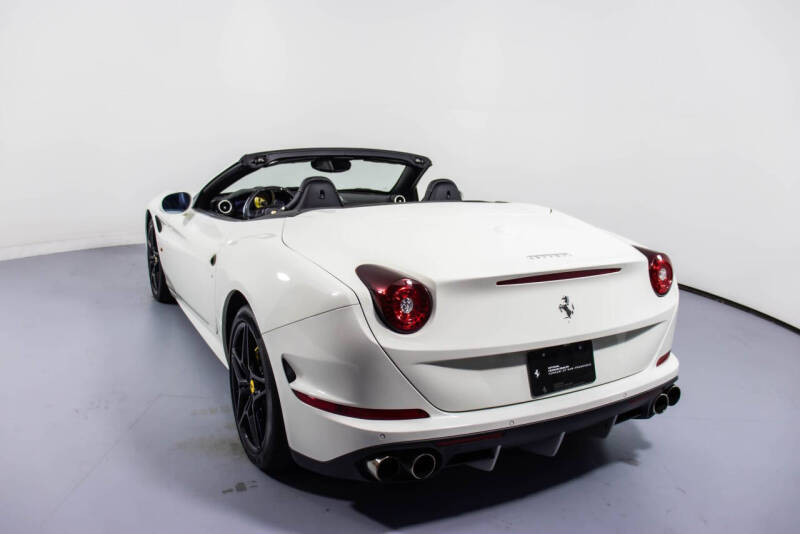 2017 Ferrari California T