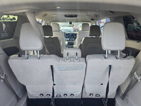 2018 Chrysler Pacifica Touring L