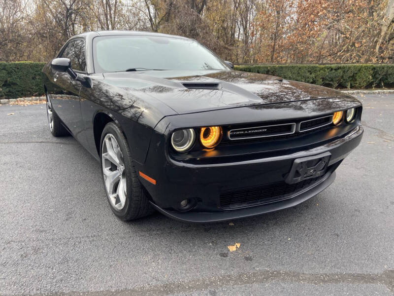 2016 Dodge Challenger SXT