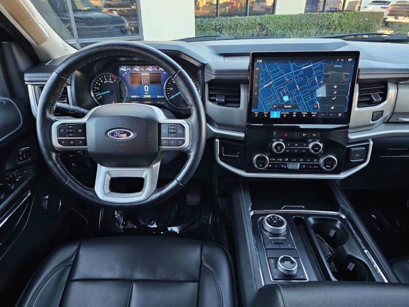 2022 Ford Expedition XLT