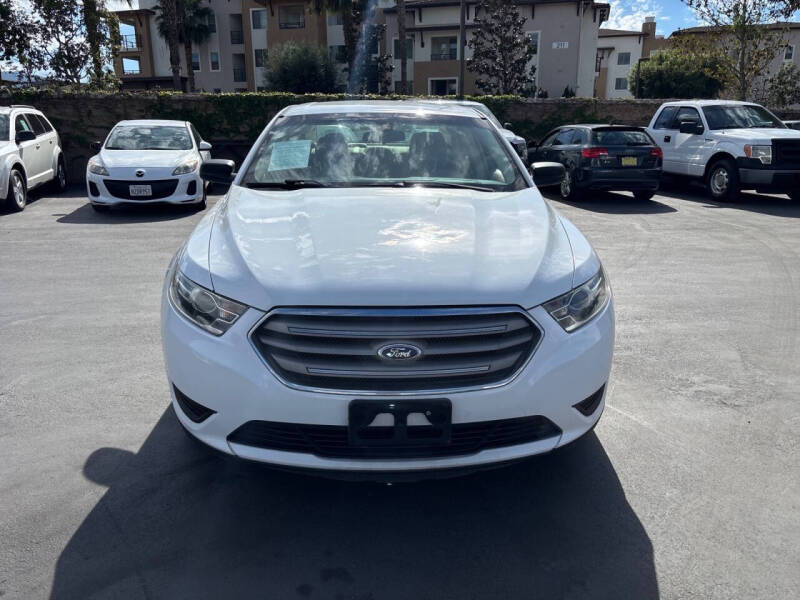 2015 Ford Taurus