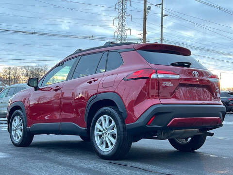 2024 Toyota Corolla Cross LE