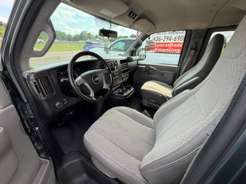 2017 Chevrolet Express LT 3500