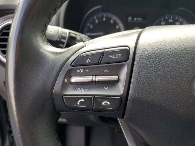 2021 Hyundai Kona SEL Plus