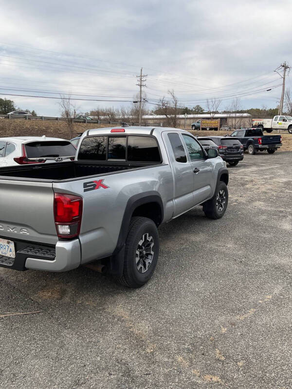 2022 Toyota Tacoma SR5