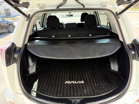 2016 Toyota RAV4 XLE