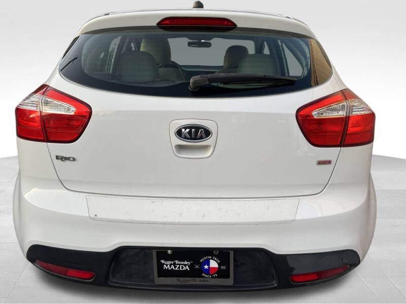 2013 Kia Rio 5-Door LX