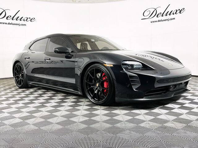 2024 Porsche Taycan GTS's photo