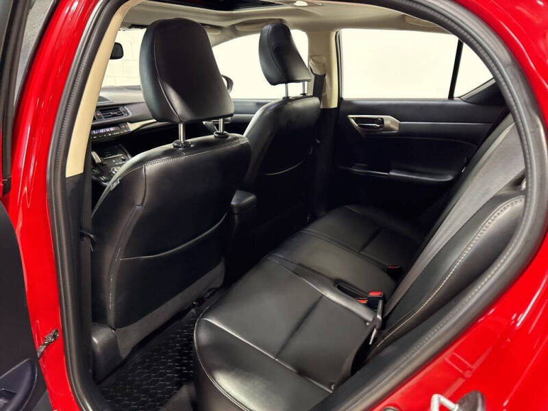 2017 Lexus CT 200h