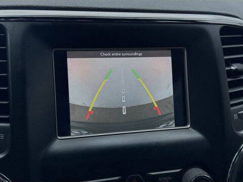 2019 Jeep Grand Cherokee Laredo E