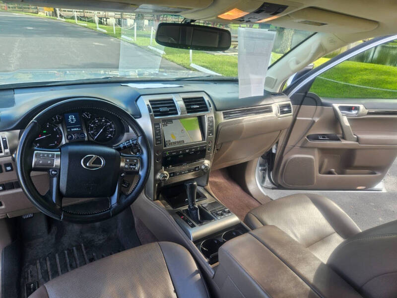 2018 Lexus GX Base photo 52