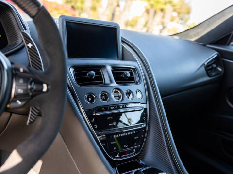 2021 Aston Martin DB11 AMR