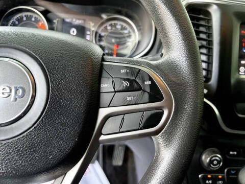 2019 Jeep Cherokee Latitude