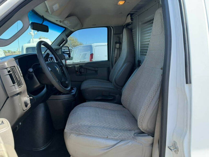 2016 Chevrolet Express 2500