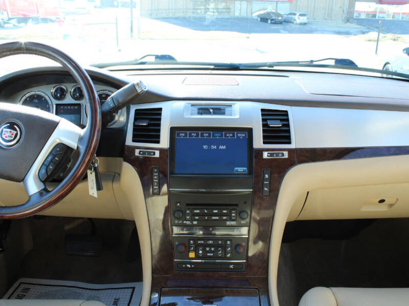 2011 Cadillac Escalade ESV Premium