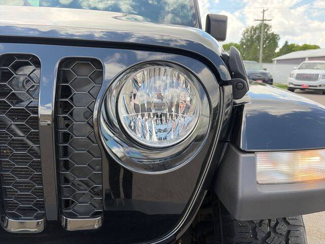 2021 Jeep Gladiator Willys