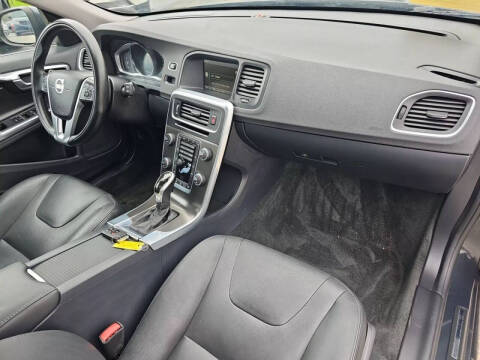 2015 Volvo V60 T5 Premier Plus