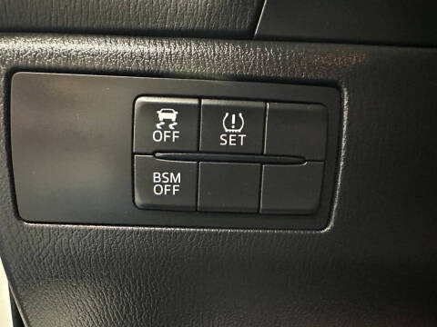 2015 Mazda MAZDA3 i Touring