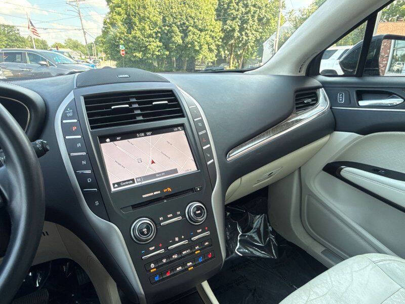 2017 Lincoln MKC Black Label