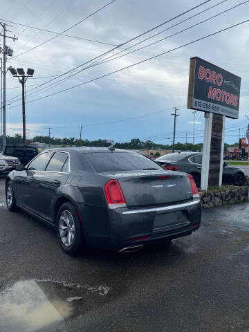 2018 Chrysler 300 Touring
