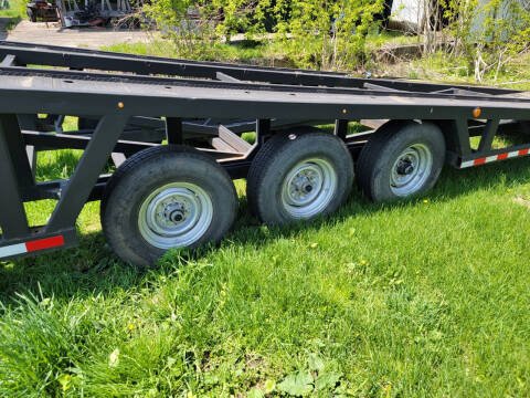 2000 BMMM tri-axle 3 car hauler