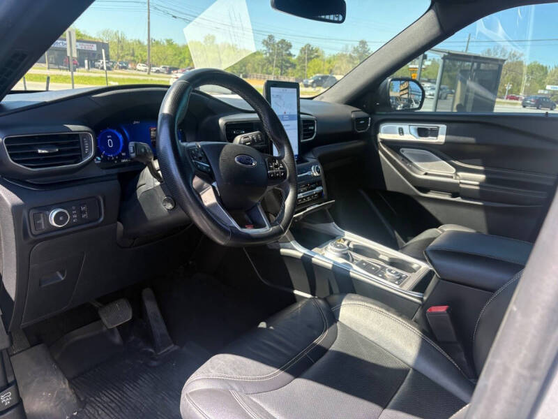 2020 Ford Explorer ST