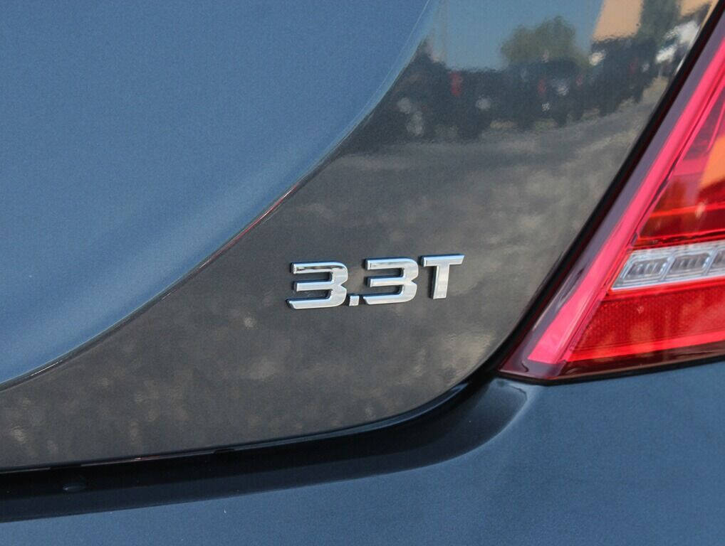 2017 Genesis G90 Sedan - $29,995