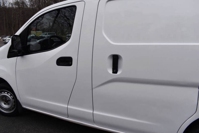 2017 Nissan NV200 SV