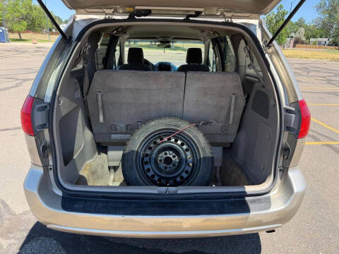 2009 Toyota Sienna LE 7-Passenger