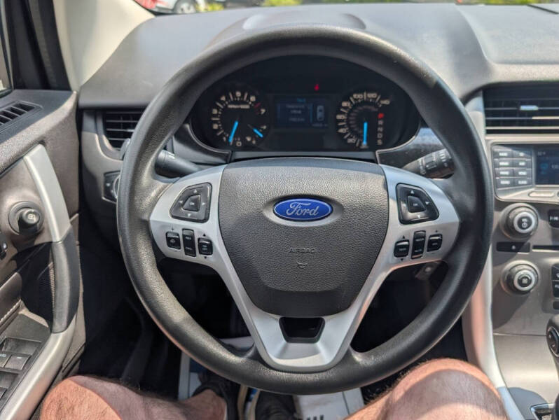 2014 Ford Edge SE