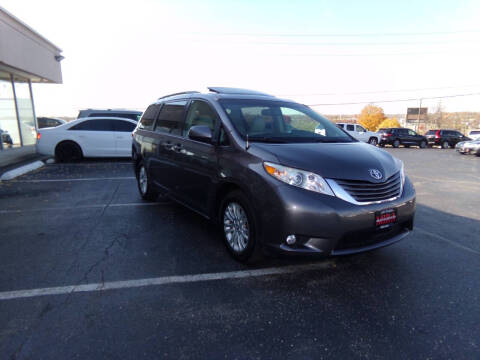 2011 Toyota Sienna XLE 7-Passenger Auto Access Seat