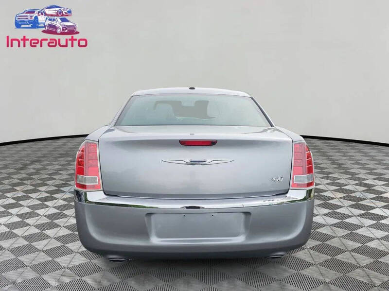2014 Chrysler 300