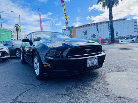 2013 Ford Mustang V6 Premium