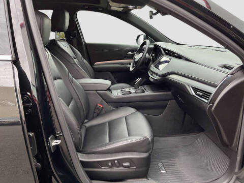 2020 Cadillac XT4 Premium Luxury