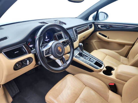 2017 Porsche Macan S