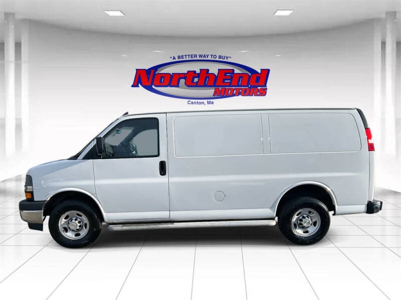 2022 Chevrolet Express 2500