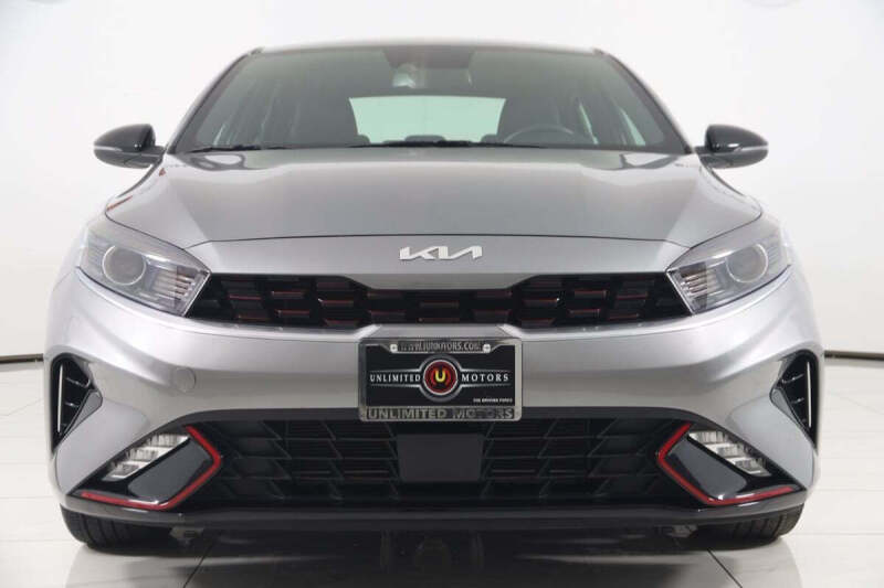2022 Kia Forte GT Line