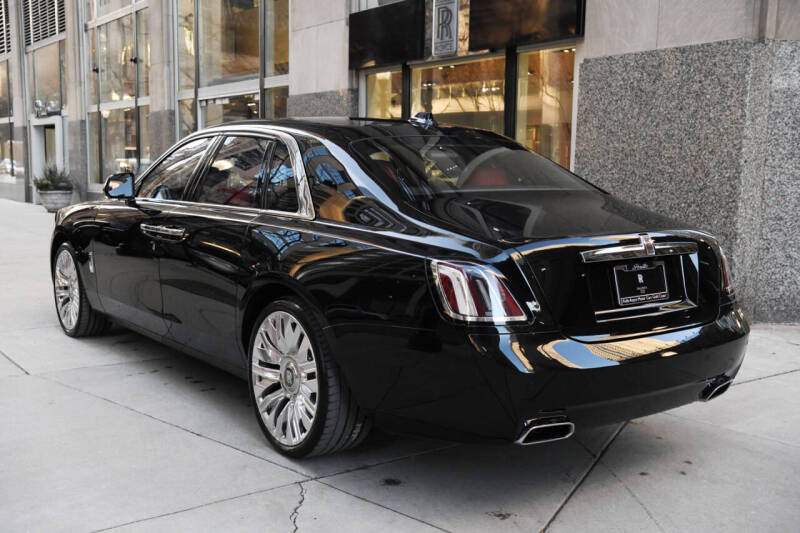 2025 Rolls-Royce Ghost