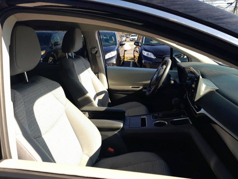 2021 Toyota Sienna LE 8-Passenger