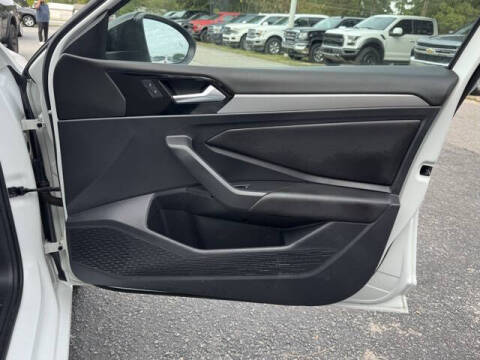 2019 Volkswagen Jetta R-Line