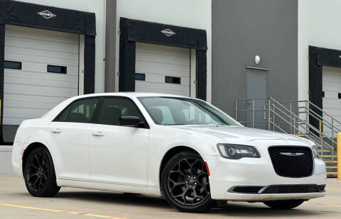 2019 Chrysler 300 Touring