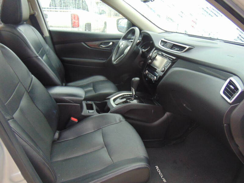 2015 Nissan Rogue SL