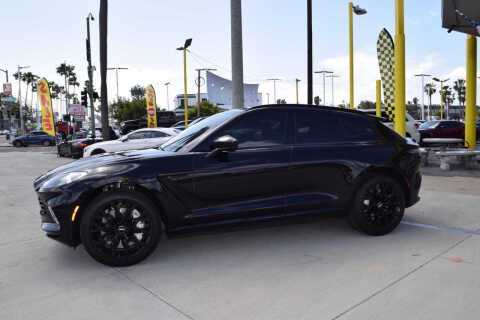 2021 Aston Martin DBX