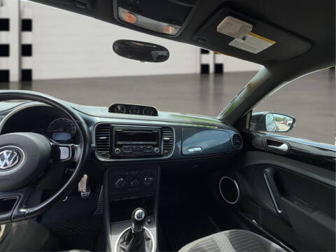 2013 Volkswagen Beetle