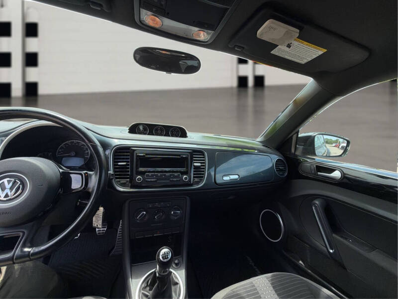 2013 Volkswagen Beetle